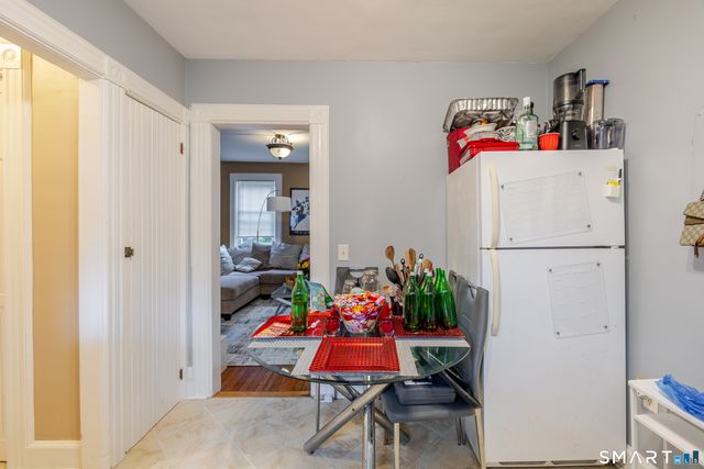 192 Knickerbocker Avenue, Stamford, CT 06907