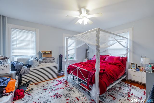 192 Knickerbocker Avenue, Stamford, CT 06907