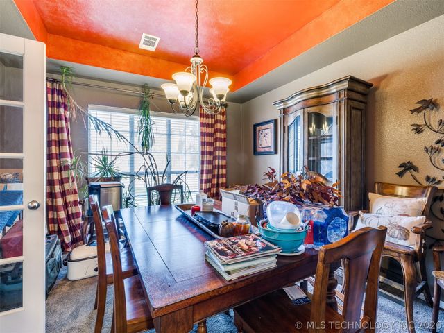 516 S 62nd Street, Broken Arrow, OK 74014