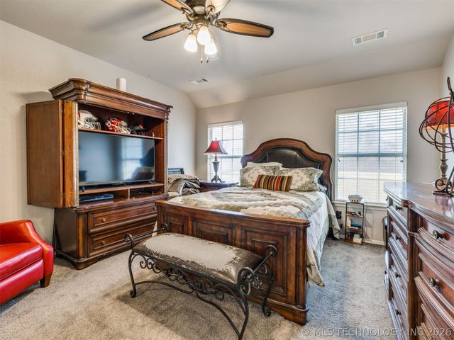 516 S 62nd Street, Broken Arrow, OK 74014