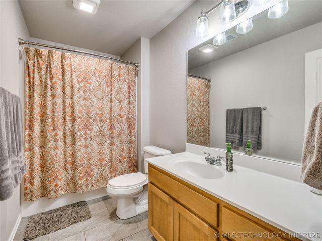 516 S 62nd Street, Broken Arrow, OK 74014