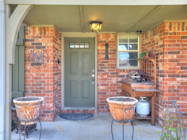 516 S 62nd Street, Broken Arrow, OK 74014