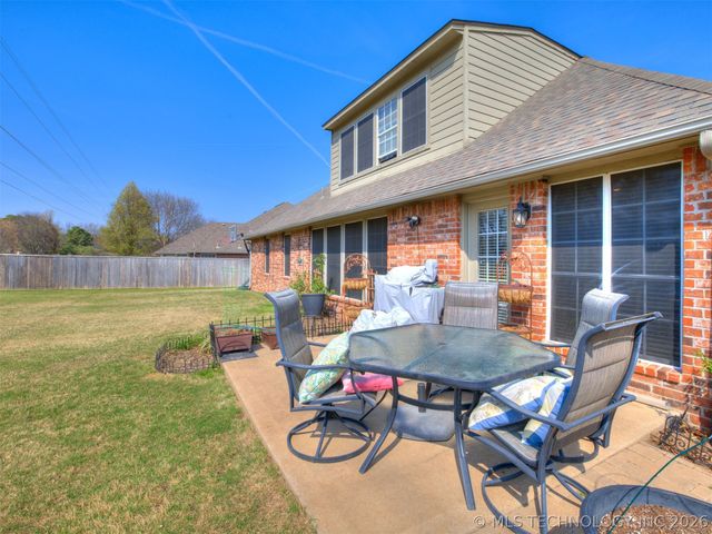 516 S 62nd Street, Broken Arrow, OK 74014