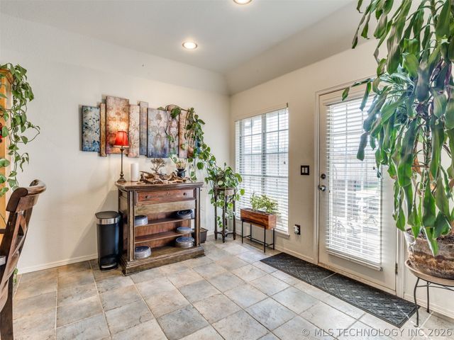 516 S 62nd Street, Broken Arrow, OK 74014