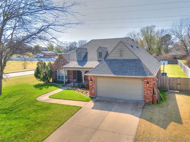 516 S 62nd Street, Broken Arrow, OK 74014