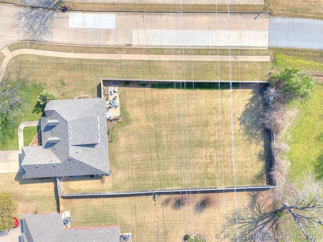 516 S 62nd Street, Broken Arrow, OK 74014