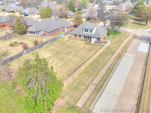 516 S 62nd Street, Broken Arrow, OK 74014