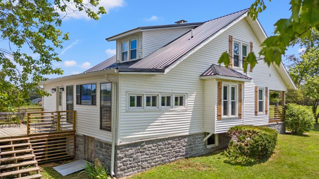 445 College Hill Road, Waco, KY 40385