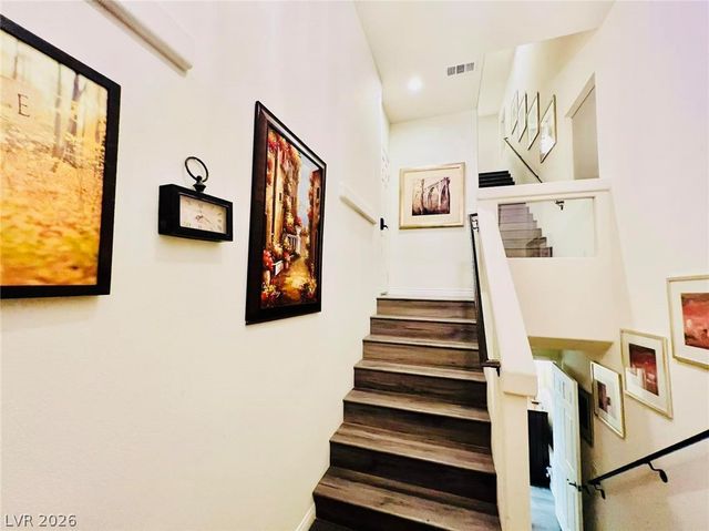 7124 Steele Canyon Street, Las Vegas, NV 89118