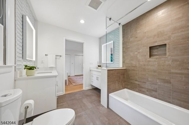 621 Mountain Dr, South Orange Village Twp., NJ 07079
