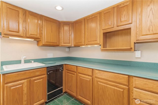 11834 8th Avenue S, Seattle, WA 98168