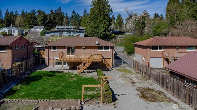 11834 8th Avenue S, Seattle, WA 98168