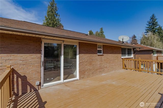 11834 8th Avenue S, Seattle, WA 98168