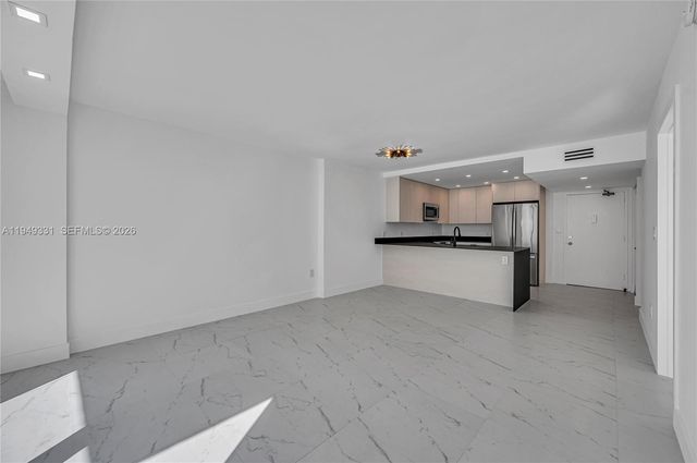 345 Ocean Dr 508, Miami Beach, FL 33139