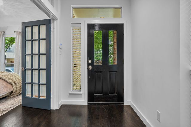 2214 Allen Street A, Dallas, TX 75204