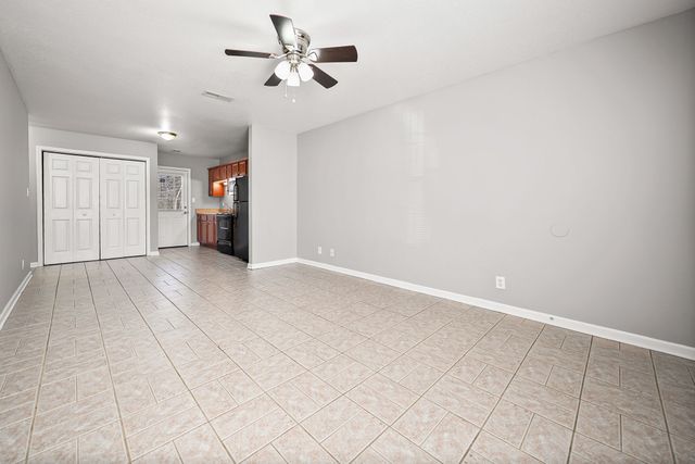 535 Lafayette Rd Apt G1, Clarksville, TN 37042