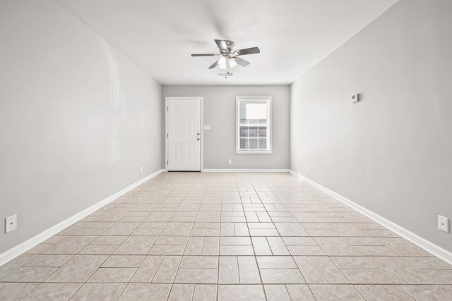 535 Lafayette Rd Apt G1, Clarksville, TN 37042