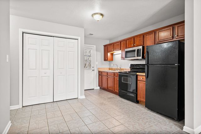 535 Lafayette Rd Apt G1, Clarksville, TN 37042