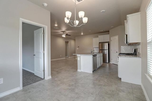1269 Carnaby St, Corpus Christi, TX 78415