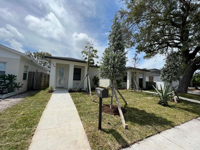 227 N E Street, Lake Worth Beach, FL 33460