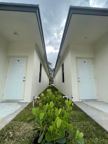 227 N E Street, Lake Worth Beach, FL 33460