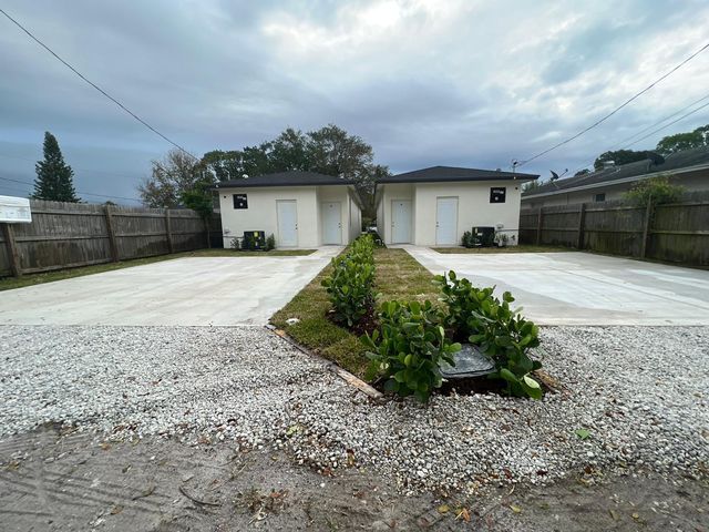 227 N E Street, Lake Worth Beach, FL 33460