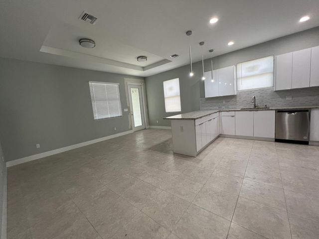 227 N E Street, Lake Worth Beach, FL 33460