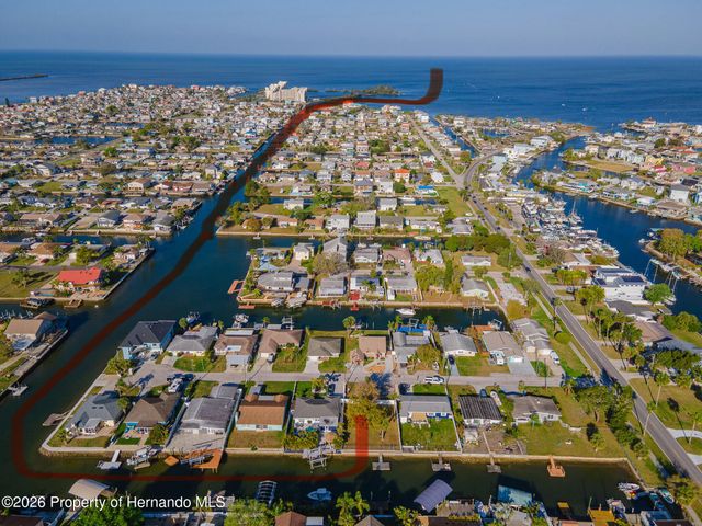 13916 Berkowitz Avenue, Hudson, FL 34667