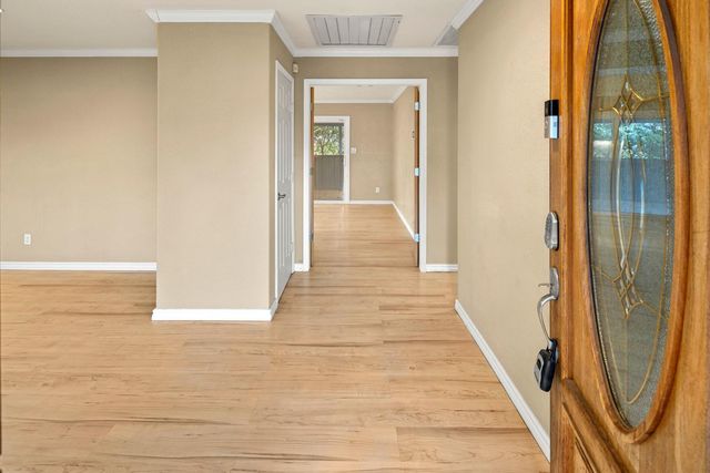 252 Poet Smith Dr, Auburn, CA 95603