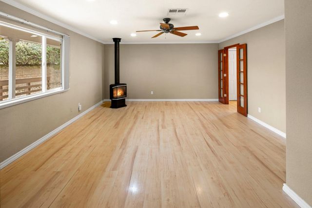 252 Poet Smith Dr, Auburn, CA 95603