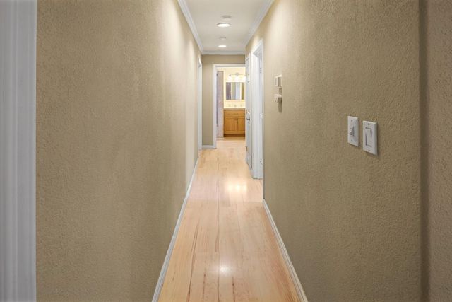 252 Poet Smith Dr, Auburn, CA 95603