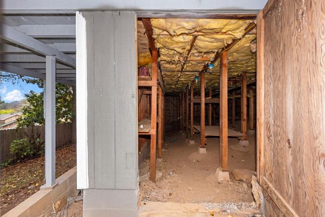 252 Poet Smith Dr, Auburn, CA 95603