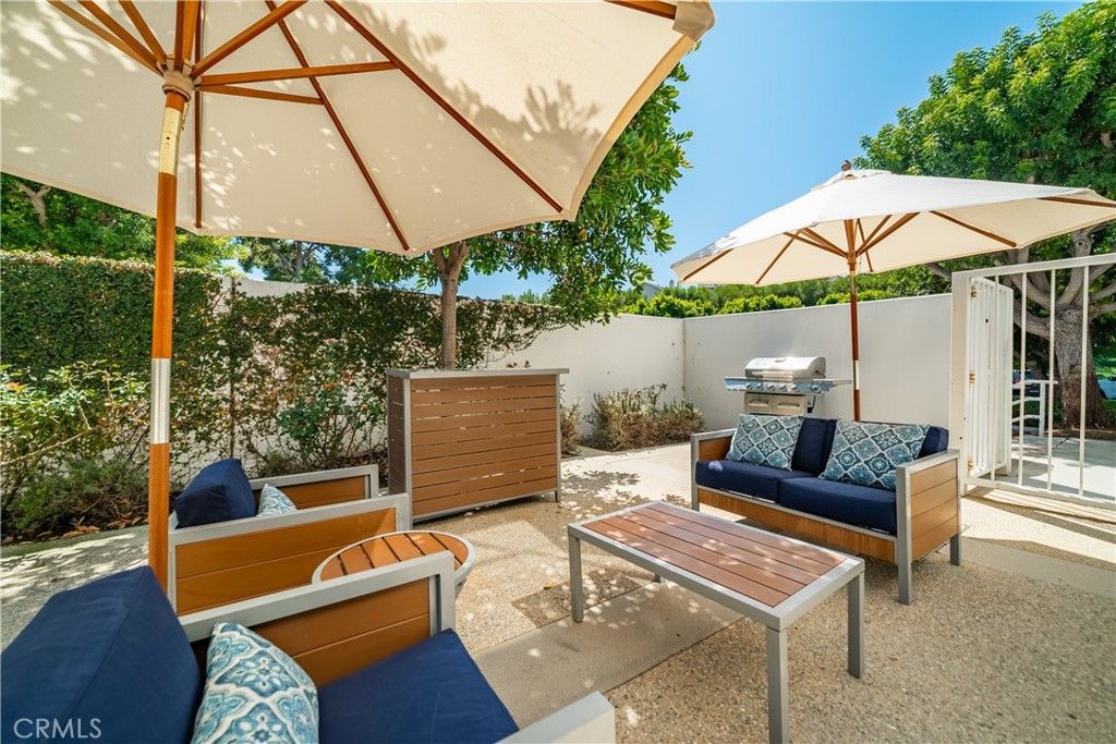 6 B Liberty 145, Aliso Viejo, CA 92656 — exterior