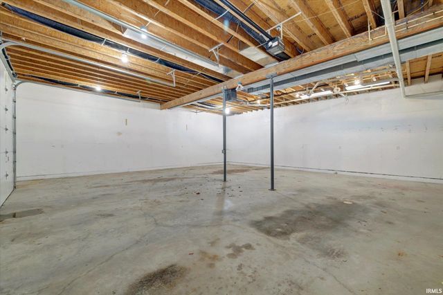 4702 N 43, Solsberry, IN 47459