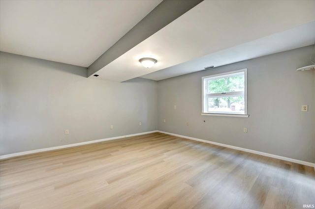 4702 N 43, Solsberry, IN 47459