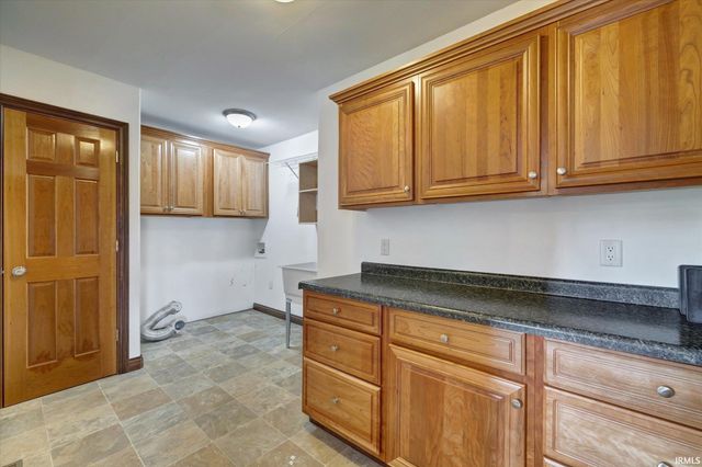 4702 N 43, Solsberry, IN 47459
