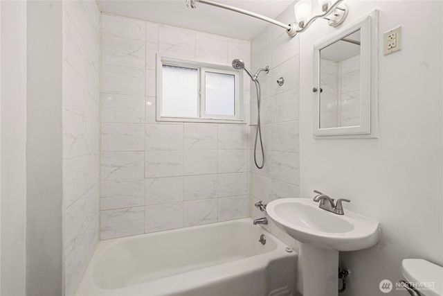 9717 NW 14th Avenue, Seattle, WA 98117