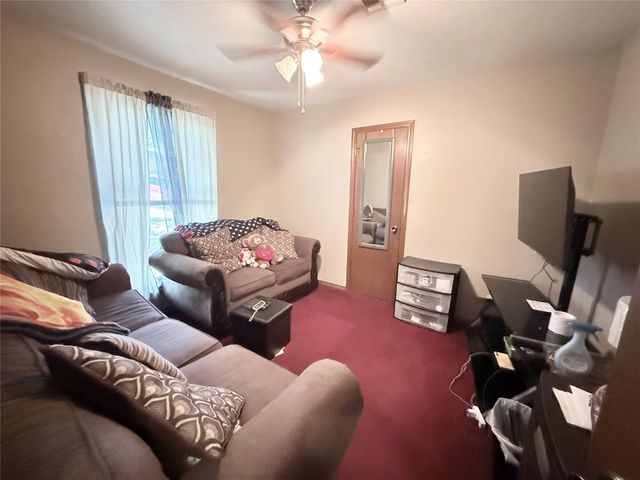 511 N Dawn Lane, Sapulpa, OK 74066