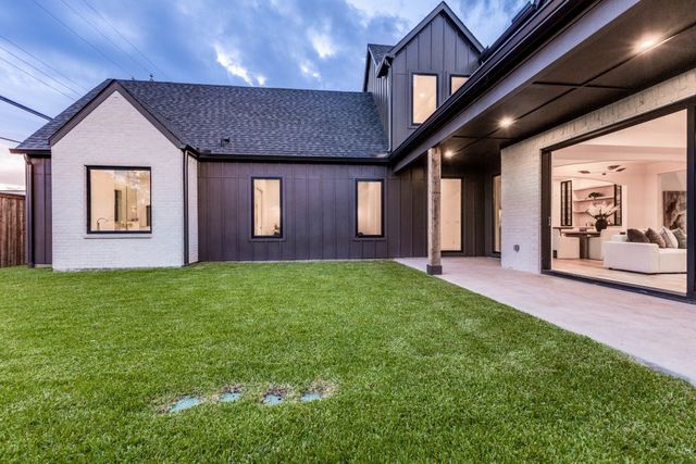 10320 Lynford Drive, Dallas, TX 75238