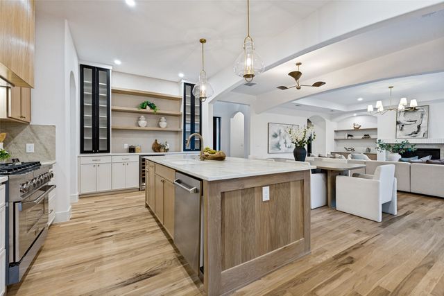 10320 Lynford Drive, Dallas, TX 75238