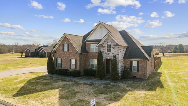 1000 Clay Pl, Lebanon, TN 37087