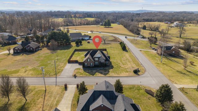 1000 Clay Pl, Lebanon, TN 37087