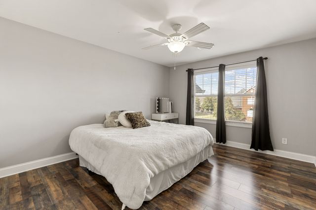 1000 Clay Pl, Lebanon, TN 37087