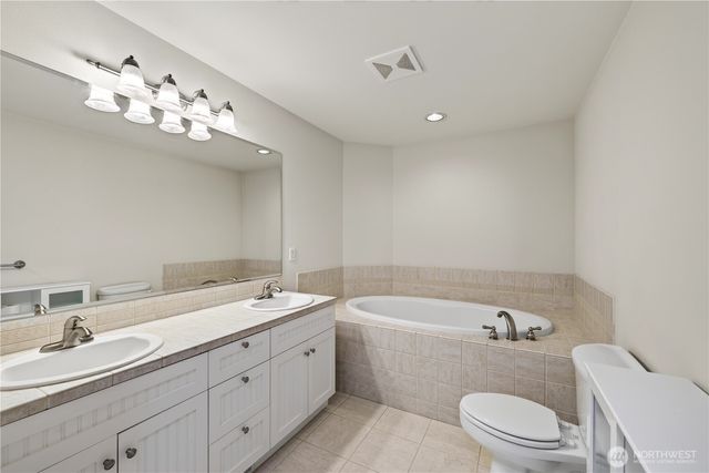 2618 Washington Boulevard, Anacortes, WA 98221