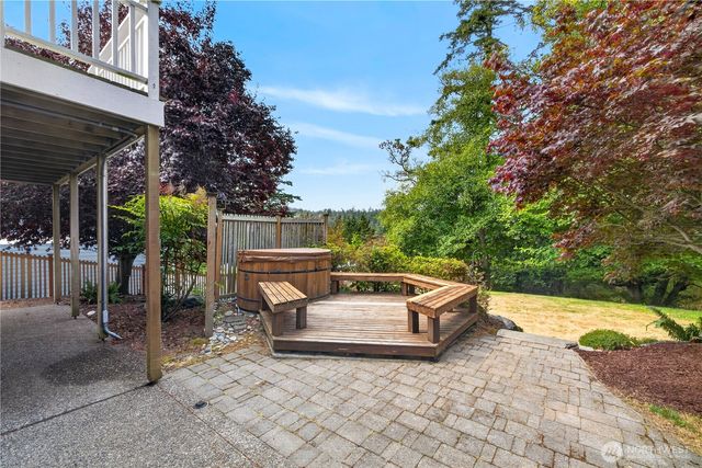 2618 Washington Boulevard, Anacortes, WA 98221