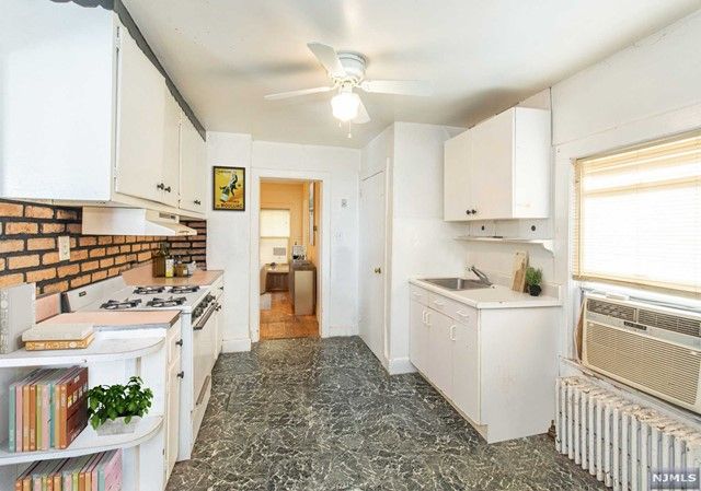 259 Palisade Avenue, Garfield, NJ 07026