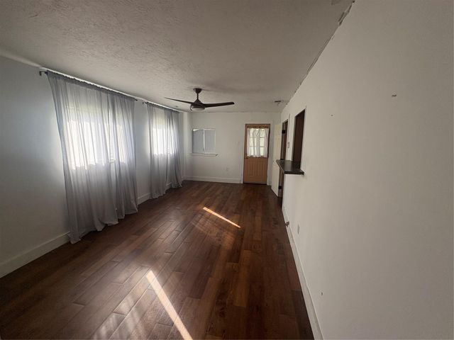 13122 Emporia Street, Houston, TX 77015