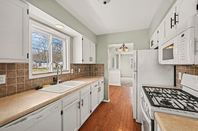 4722 Lexington Avenue, Portage, MI 49002