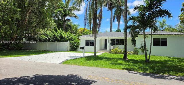 13501 NE Miami Ct, Miami, FL 33161