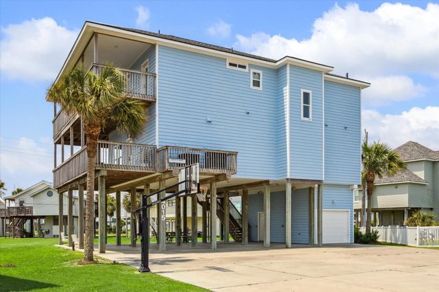 4015 Warchest Court, Galveston, TX 77554